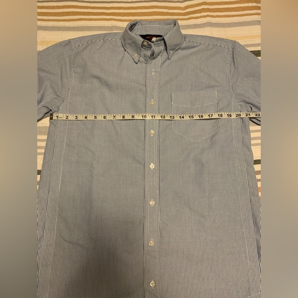 TruSpec 24/7 Concealed Design Lightweight Holster Shirt - Men’s Medium - Picture 12 of 13